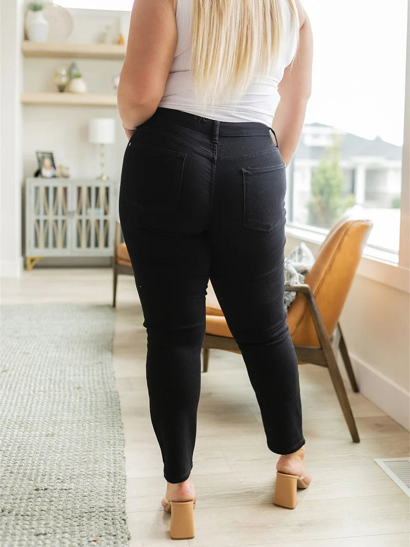 Judy Blue Tummy Control Butt Lifting Jeans