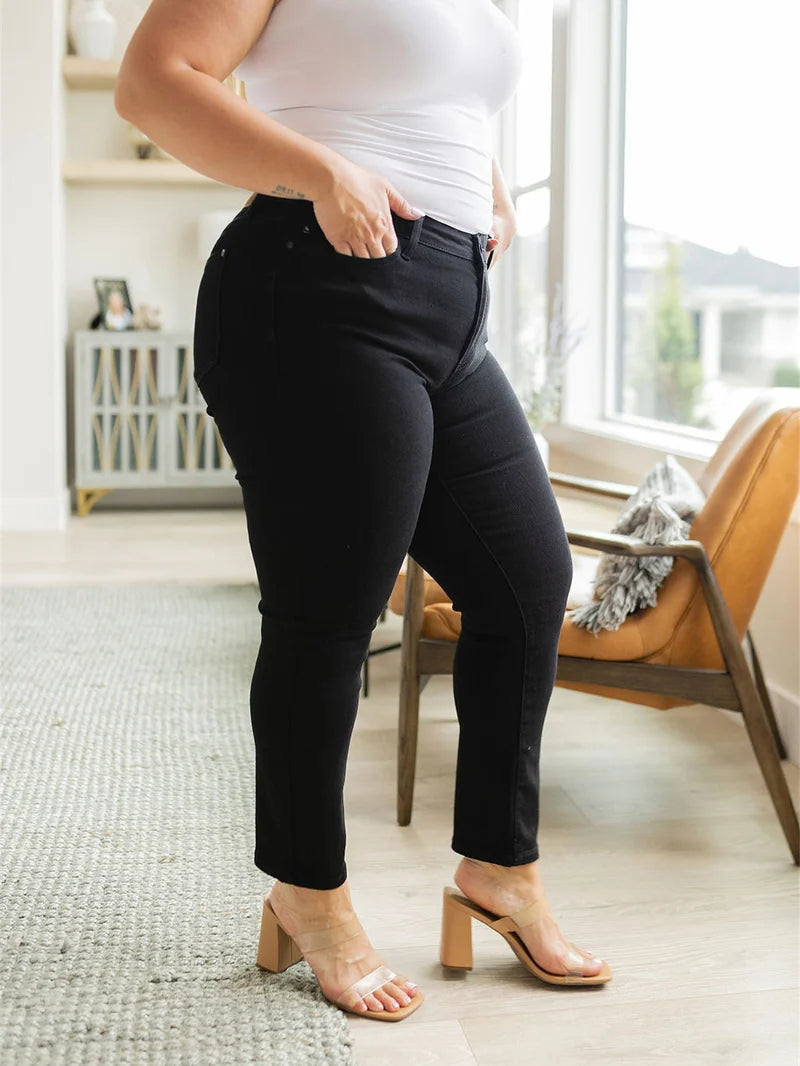 Judy Blue Tummy Control Butt Lifting Jeans